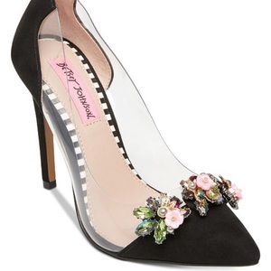 Betsey Johnson Pumps